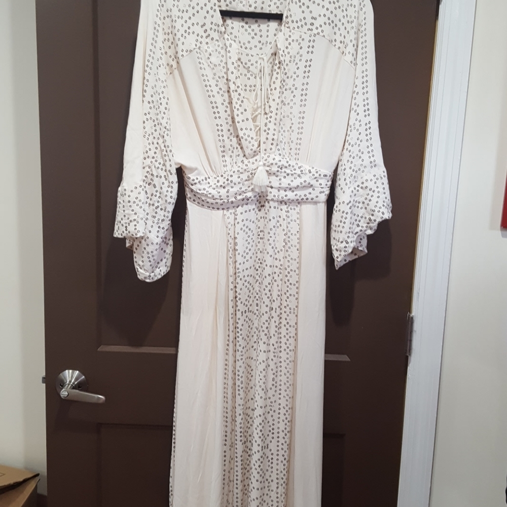 Woman's clothes